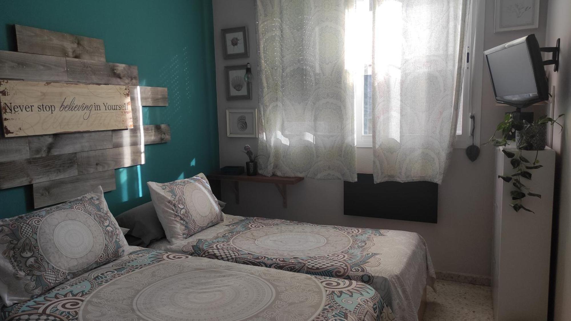 Habitacion Doble Con Aseo Compartido Coria del Río Zewnętrze zdjęcie